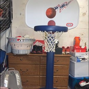 Little times basketball hoop